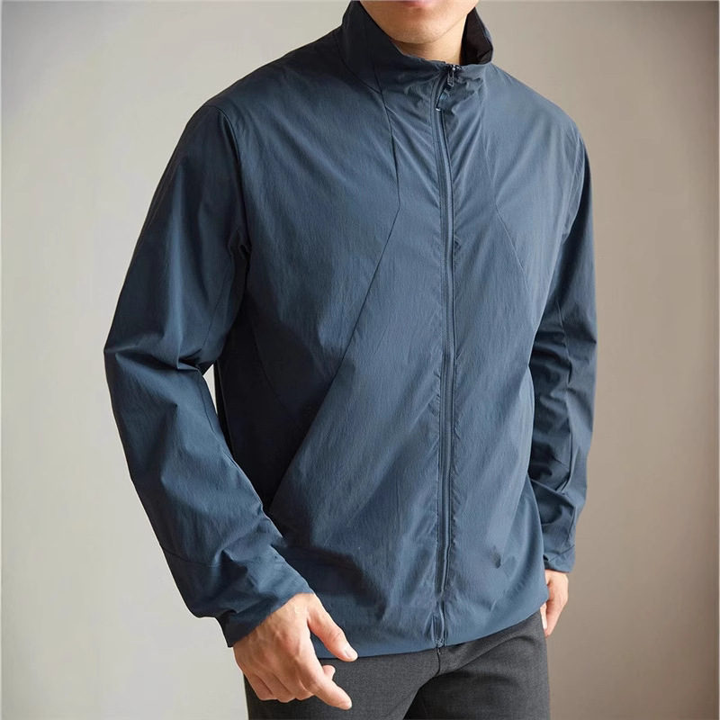 เสื้อแจ็คเก็ตเดินป่าผู้ชายสำหร - Outdoor Adventure Windbreaker บทวิจารณ์และราคา